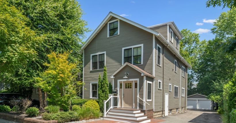 229 Lakeview Avenue | Cambridge, MA